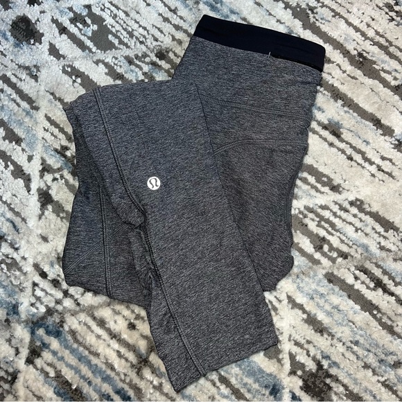 lululemon athletica Pants - LuluLemon Wunder Train Leggings with Pockets